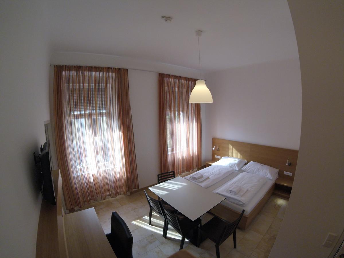 Hotel Aton Γκρατς Εξωτερικό φωτογραφία