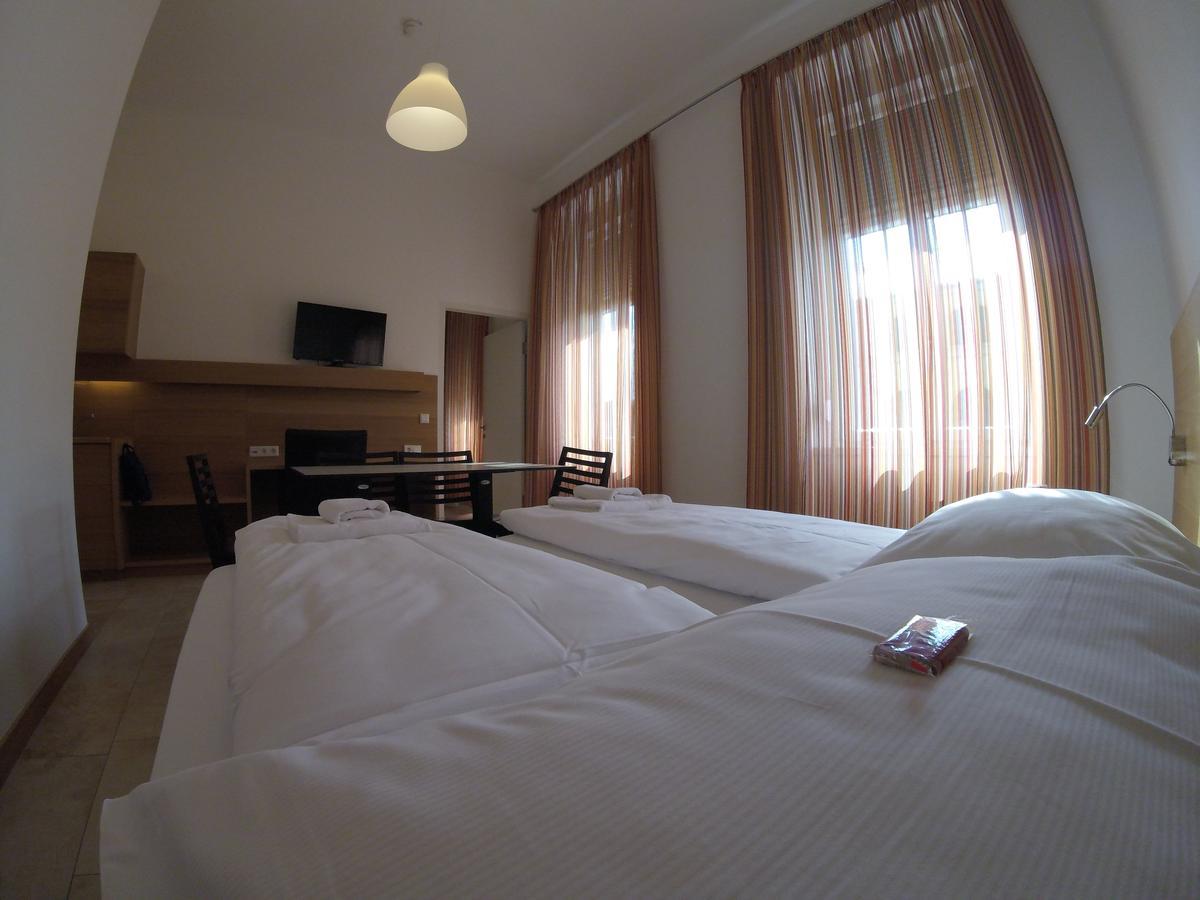 Hotel Aton Γκρατς Εξωτερικό φωτογραφία